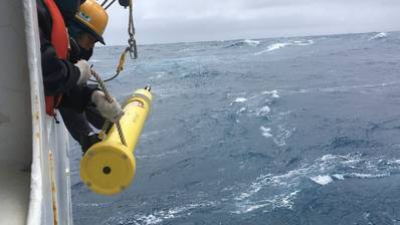 Robots monitor ocean health